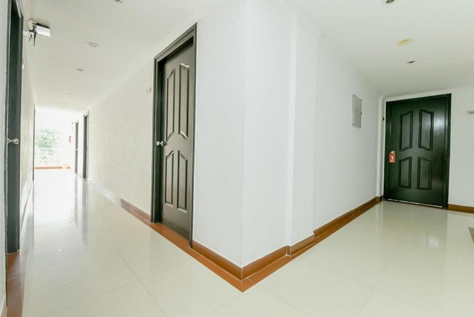 Centre Point Hotel Kochi Екстериор снимка